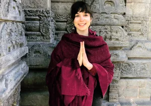 ISHWAR - Handwoven Large Meditation Shawl - Burgundy