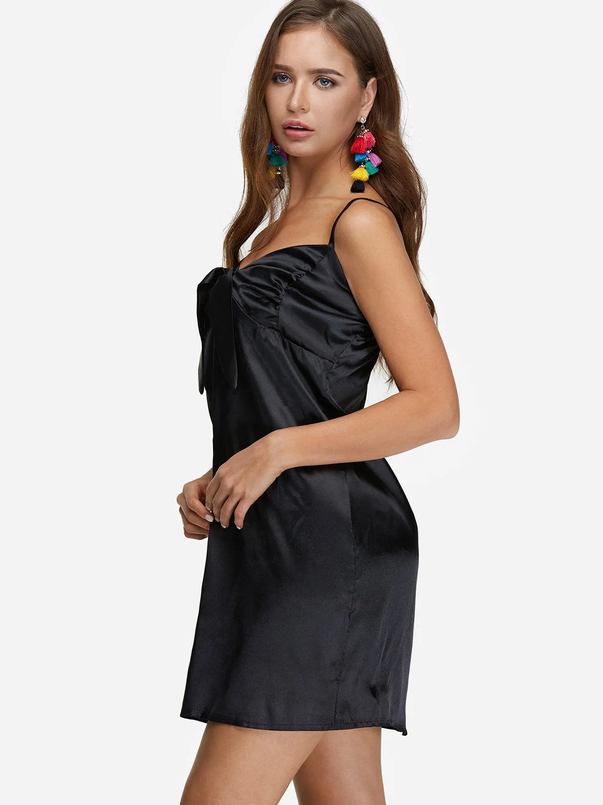 Wholesale Black V-Neck Sleeveless Backless Bowknot Dresses